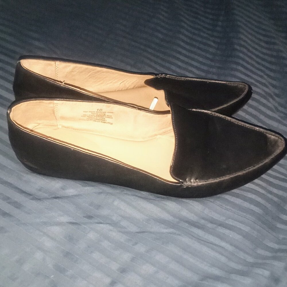 Black Pointed Toe Loafers